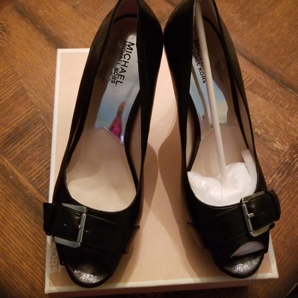 NWT Michael Kors Heels